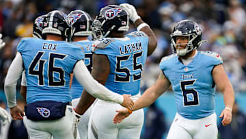 Tennessee Titans place kicker Joey Slye (6) celebrates his field goal against the Los Angeles Chargers during the fourth quarter at Nissan Stadium in Nashville, Tenn., Sunday, Nov. 2, 2025.