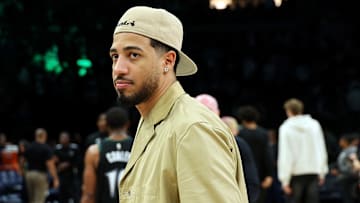 Indiana Pacers guard Tyrese Haliburton (0) against the Minnesota Timberwolves.