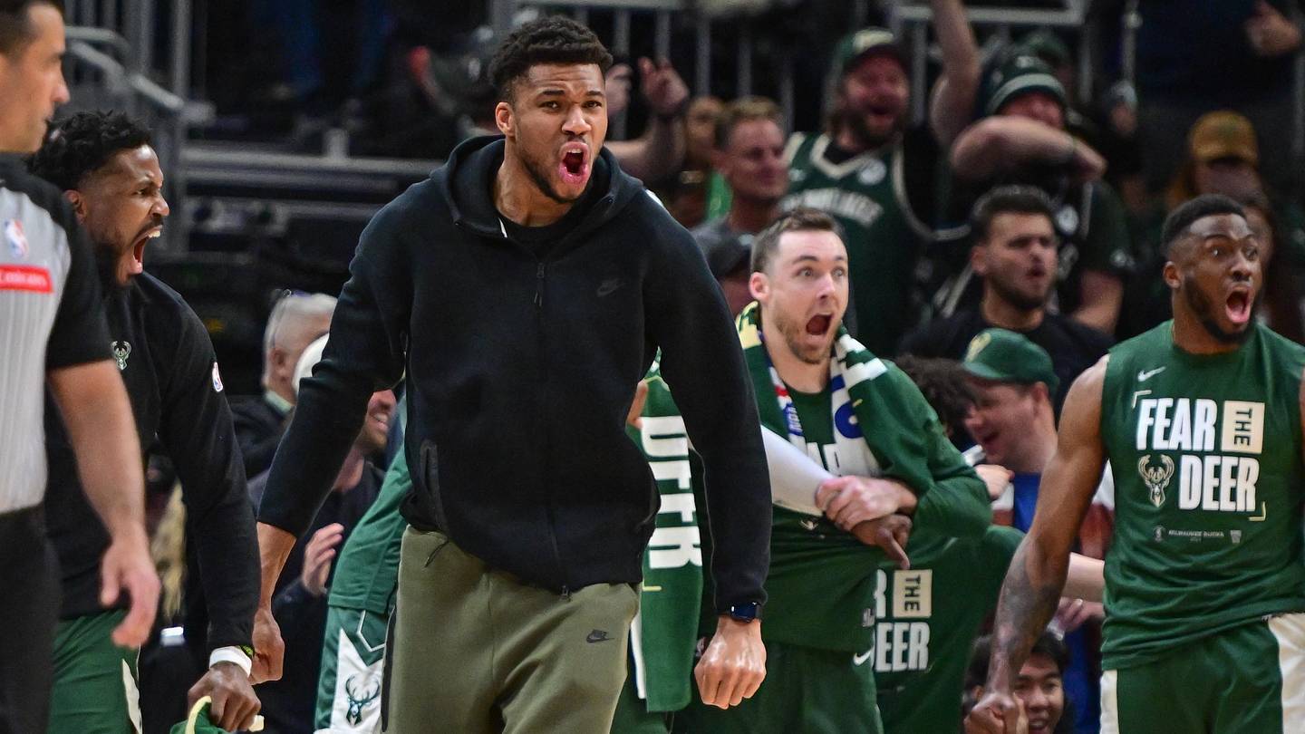 Proposed Bucks Trade is Best-Case Scenario for Milwaukee's Title Hopes - Vimarsana News