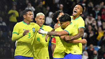 Seleção Brasileira fez grande primeiro tempo e matou o jogo contra Gana ainda nos primeiros 45 minutos Seleção Brasileira fez grande primeiro tempo e matou o jogo contra Gana ainda nos primeiros 45 minutos