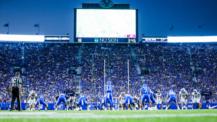 Jake Retzlaff takes a snap in the third quarter against Southern Illinois