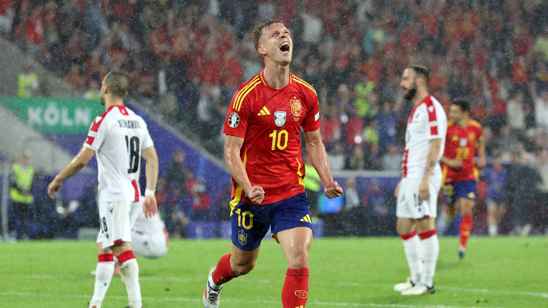 Dani Olmo can return to the Camp Nou