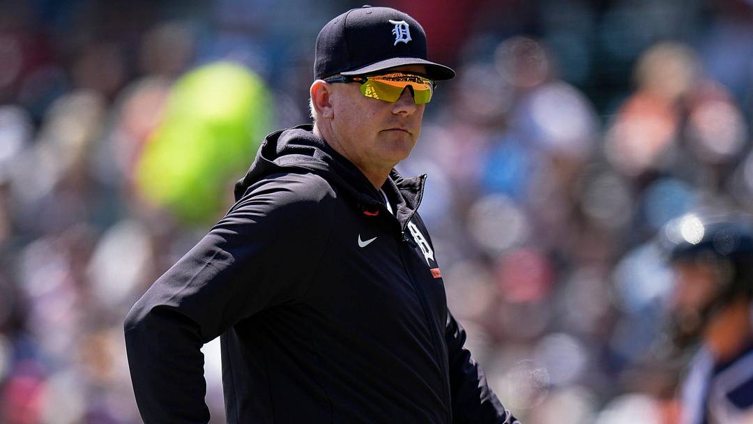 Detroit Tigers manager A.J. Hinch (14) walks off the field after pitching change during the eighth inning at Comerica Park in Detroit on Thursday, May 21, 2026.