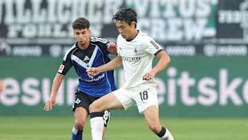 Shuto Machino (r.) bei seinem Bundesilga-Debüt für Gladbach