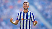 Manchester City are interested in Porto midfielder Nico Gonzalez