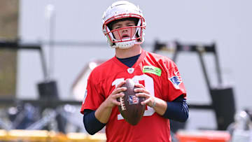 New England Patriots quarterback Drake Maye (10) works out at Gillette Stadium. 