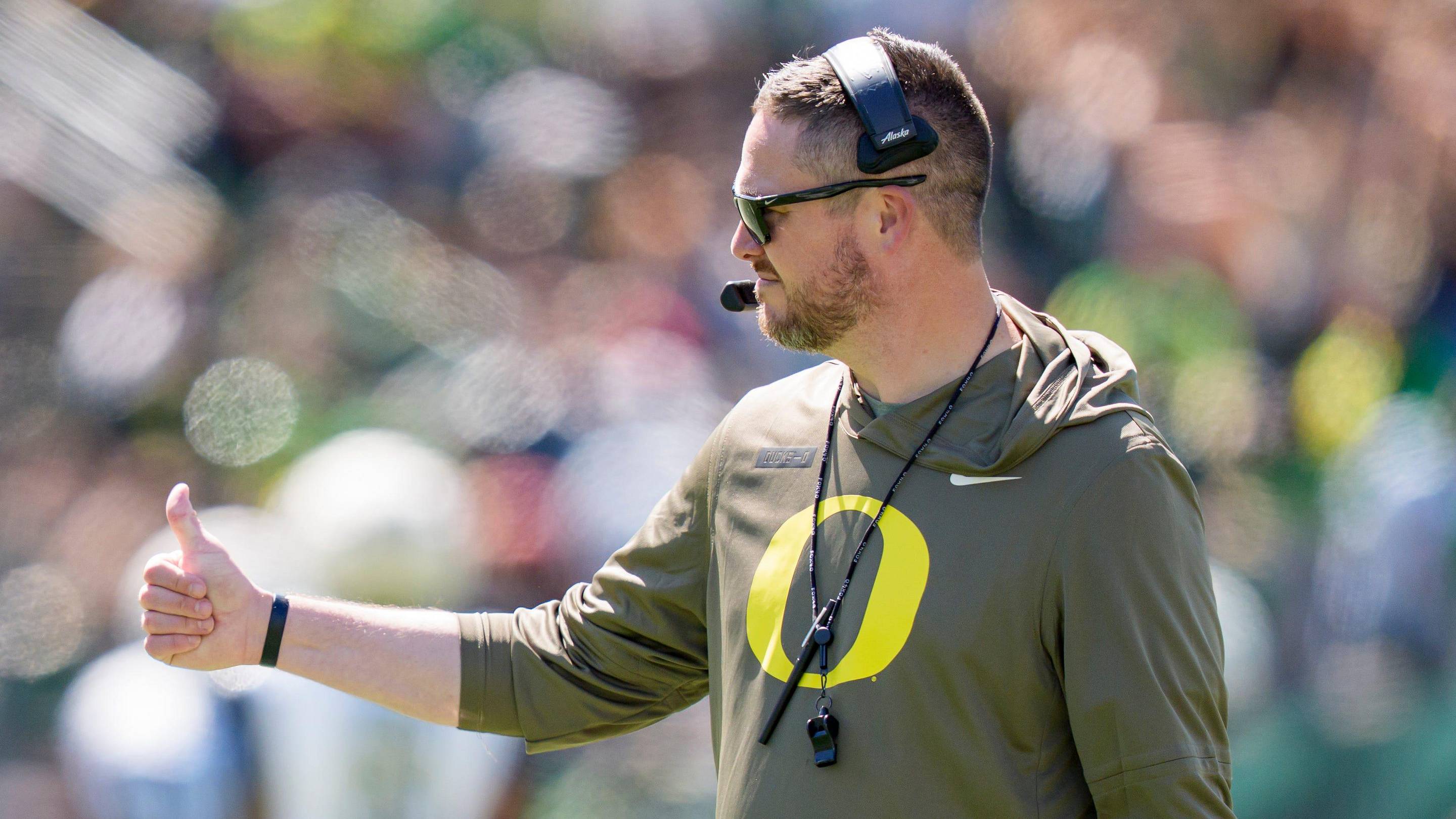 Oregon Ducks Flash Glimpse Into Innovative New Football Complex