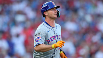 Division Series - New York Mets v Philadelphia Phillies - Game 2