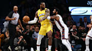 Lakers quieren sumar a Kyrie Irving