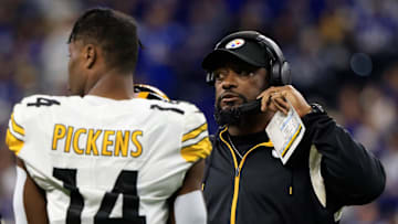 Pittsburgh Steelers v Indianapolis Colts