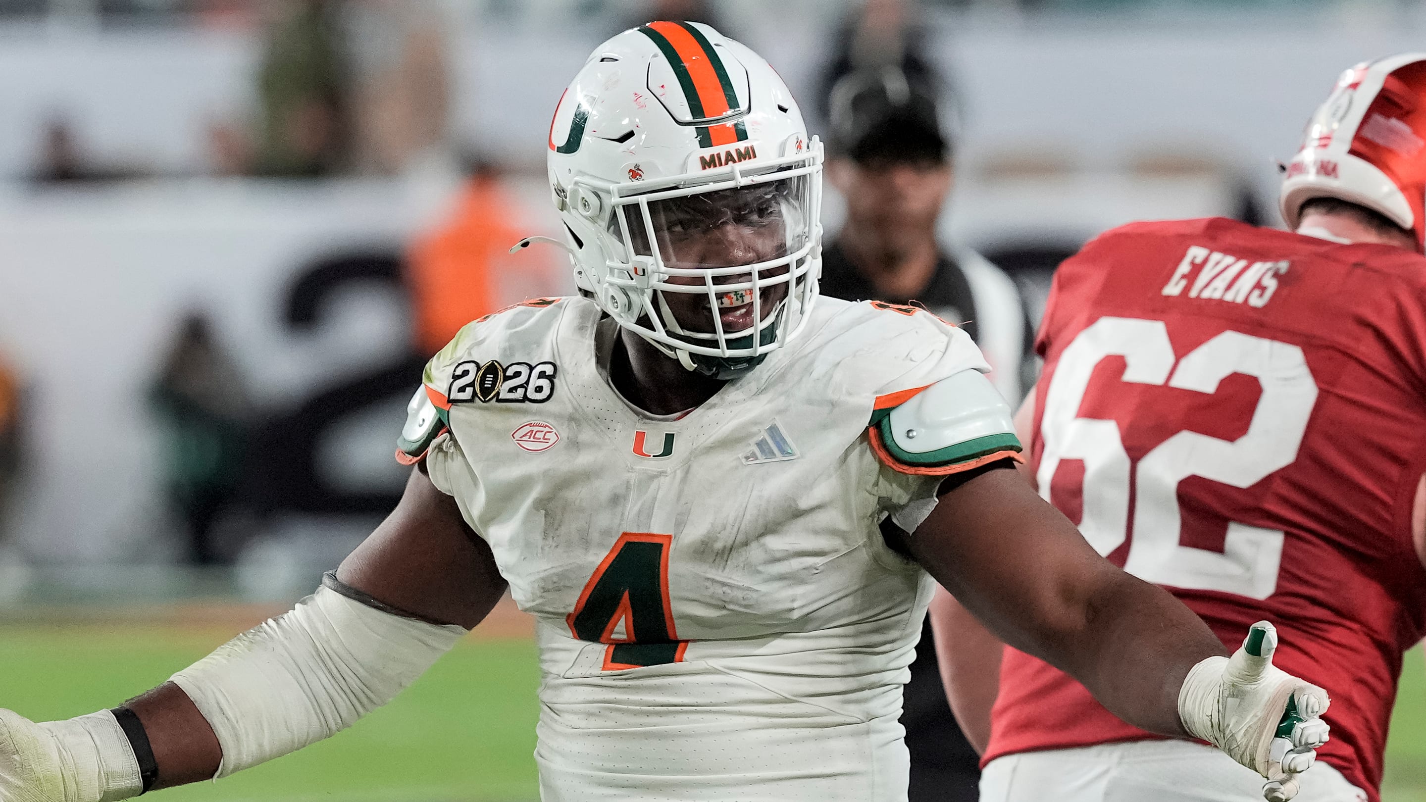 Cowboys could battle Commanders for these 4 NFL Draft prospects