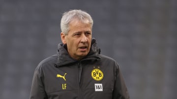 Borussia Dortmund v VfB Stuttgart - Bundesliga