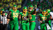 Oregon Ducks tight end Kenyon Sadiq celebrates a play as the Oregon Ducks host the Idaho Vandals Saturday, Aug. 31, 2024 at Autzen Stadium in Eugene, Ore.