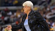 Indiana Fever coach Lin Dunn 