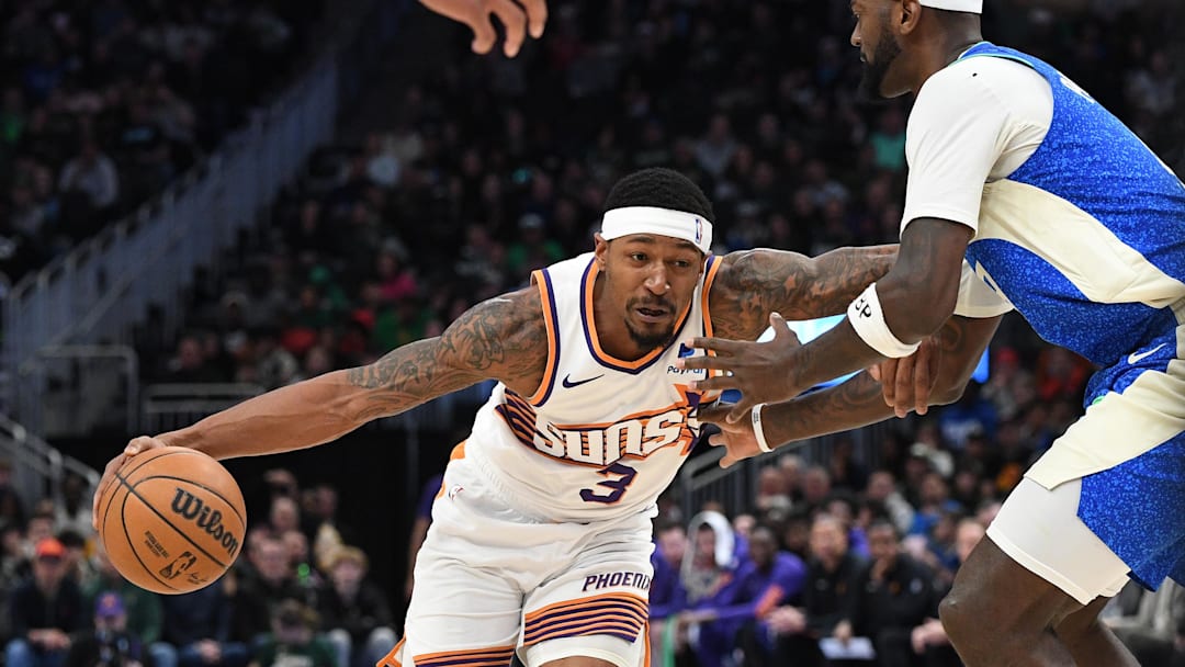 Mar 17, 2024; Milwaukee, Wisconsin, USA; Phoenix Suns guard Bradley Beal (3) drives to the basket against Milwaukee Bucks forward Bobby Portis (9) in the second half at Fiserv Forum. Mandatory Credit: Michael McLoone-Imagn Images Mar 17, 2024; Milwaukee, Wisconsin, USA; Phoenix Suns guard Bradley Beal (3) drives to the basket against Milwaukee Bucks forward Bobby Portis (9) in the second half at Fiserv Forum. Mandatory Credit: Michael McLoone-Imagn Images