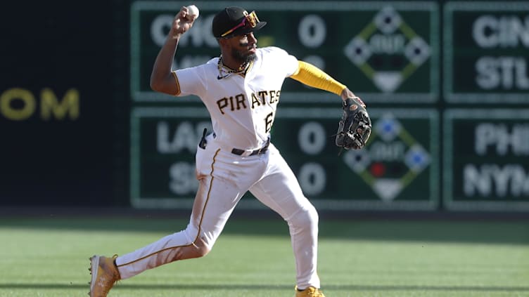 Oct 1, 2023; Pittsburgh, Pennsylvania, USA;  Pittsburgh Pirates shortstop Liover Peguero (60) throws