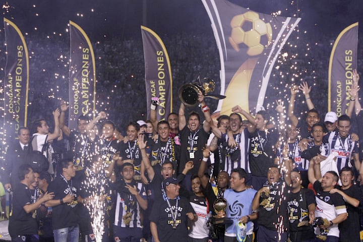 FBL-CONCACHAMPIONS-MONTERREY-SANTOS-FINAL