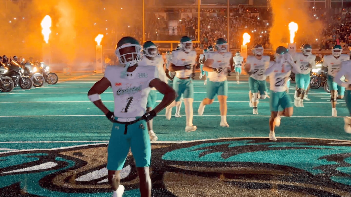 Glow-in-the-Dark Uniforms and Mascot Fights: Coastal Carolina’s Win Had Everything