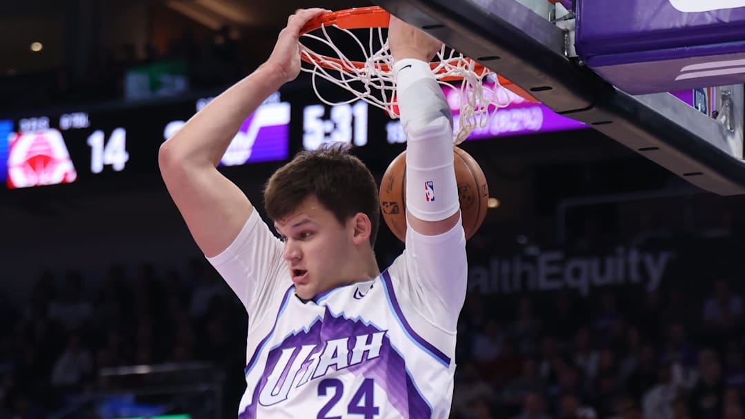 Oct 22, 2025; Salt Lake City, Utah, USA; Utah Jazz center Walker Kessler (24) dunks against the Los Angeles Clippers during the first quarter at Delta Center. Mandatory Credit: Rob Gray-Imagn Images