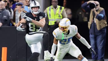 Los Angeles Chargers v Las Vegas Raiders