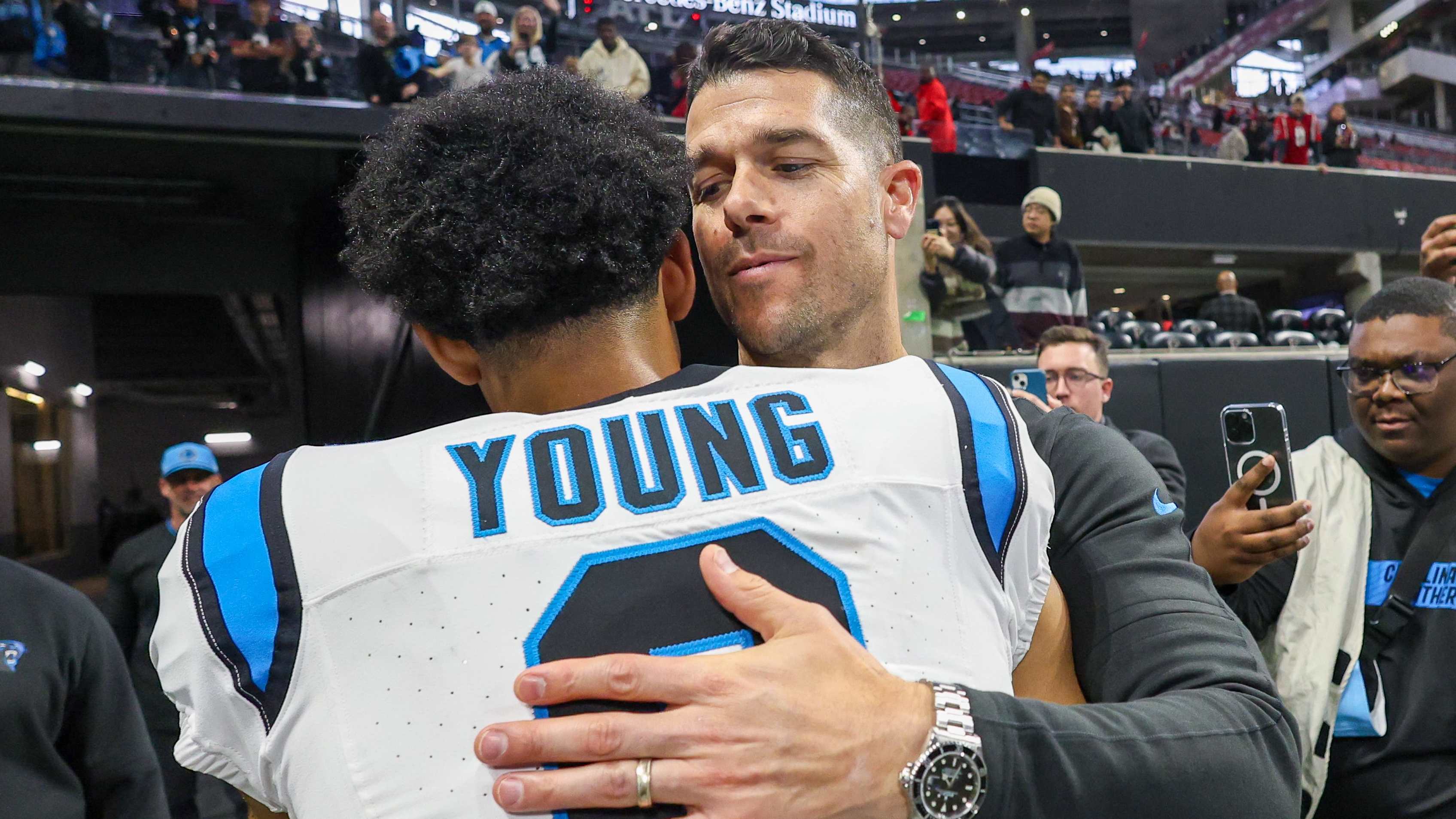 Peyton Manning pleads for stability after Panthers resurrect Bryce Young