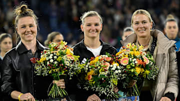 Marine Hegering, Alexandra Popp und Merle Frohms wurden verabschiedet