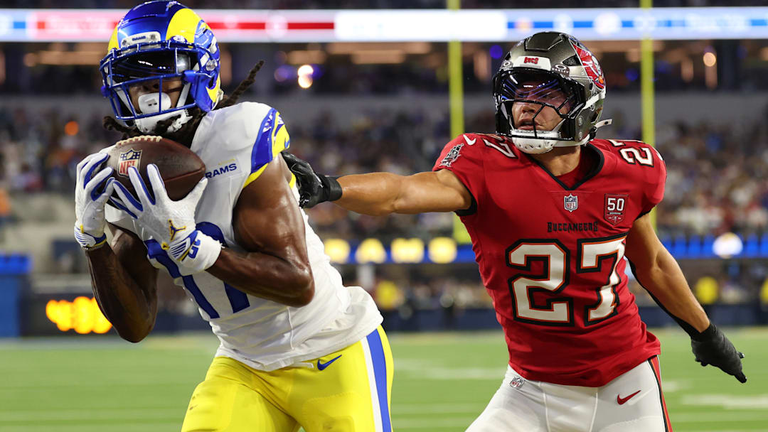 Tampa Bay Buccaneers CB Zyon McCollum got cooked by Chris Collinsworth during the NBC broadcast.