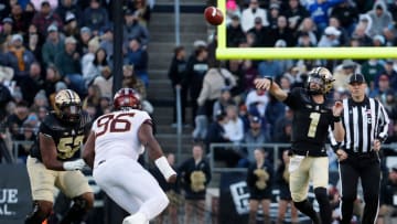 Purdue Boilermakers quarterback Hudson Card (1)