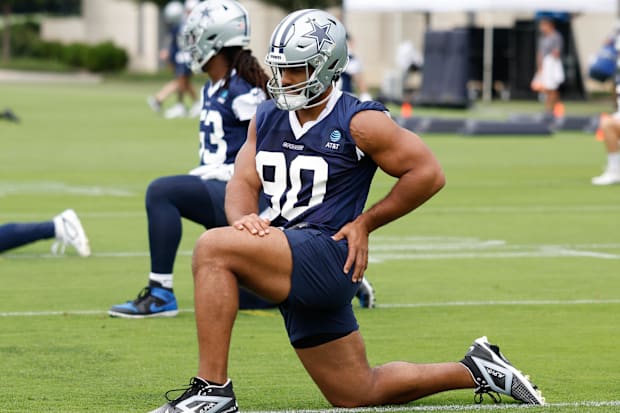 Dallas Cowboys DT Solomon Thomas goes through a drill during practice at the Ford Center at the Star Training Facility.