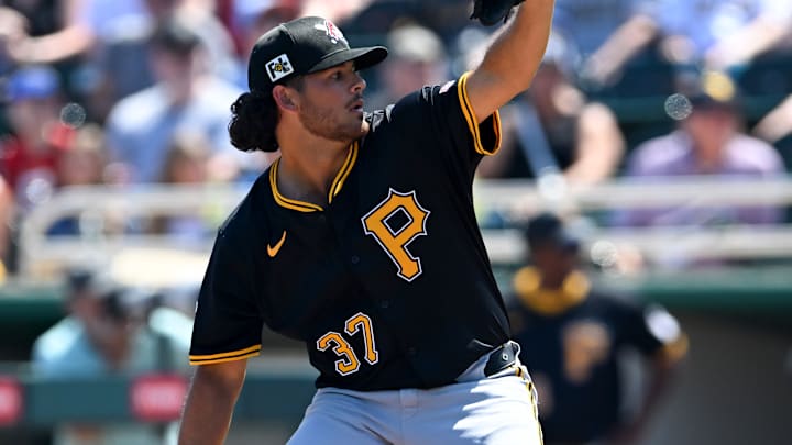 Pittsburgh Pirates v Minnesota Twins