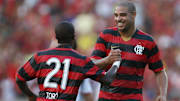 De Nunes a Adriano: veja jogadores que já foram protagonistas do Flamengo contra o Atlético-MG. 