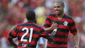 De Nunes a Adriano: veja jogadores que já foram protagonistas do Flamengo contra o Atlético-MG. 