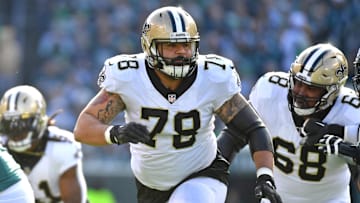 Jan 1, 2023; Philadelphia, Pennsylvania, USA; New Orleans Saints center Erik McCoy (78) against the Philadelphia Eagles at Lincoln Financial Field. Mandatory Credit: Eric Hartline-Imagn Images
