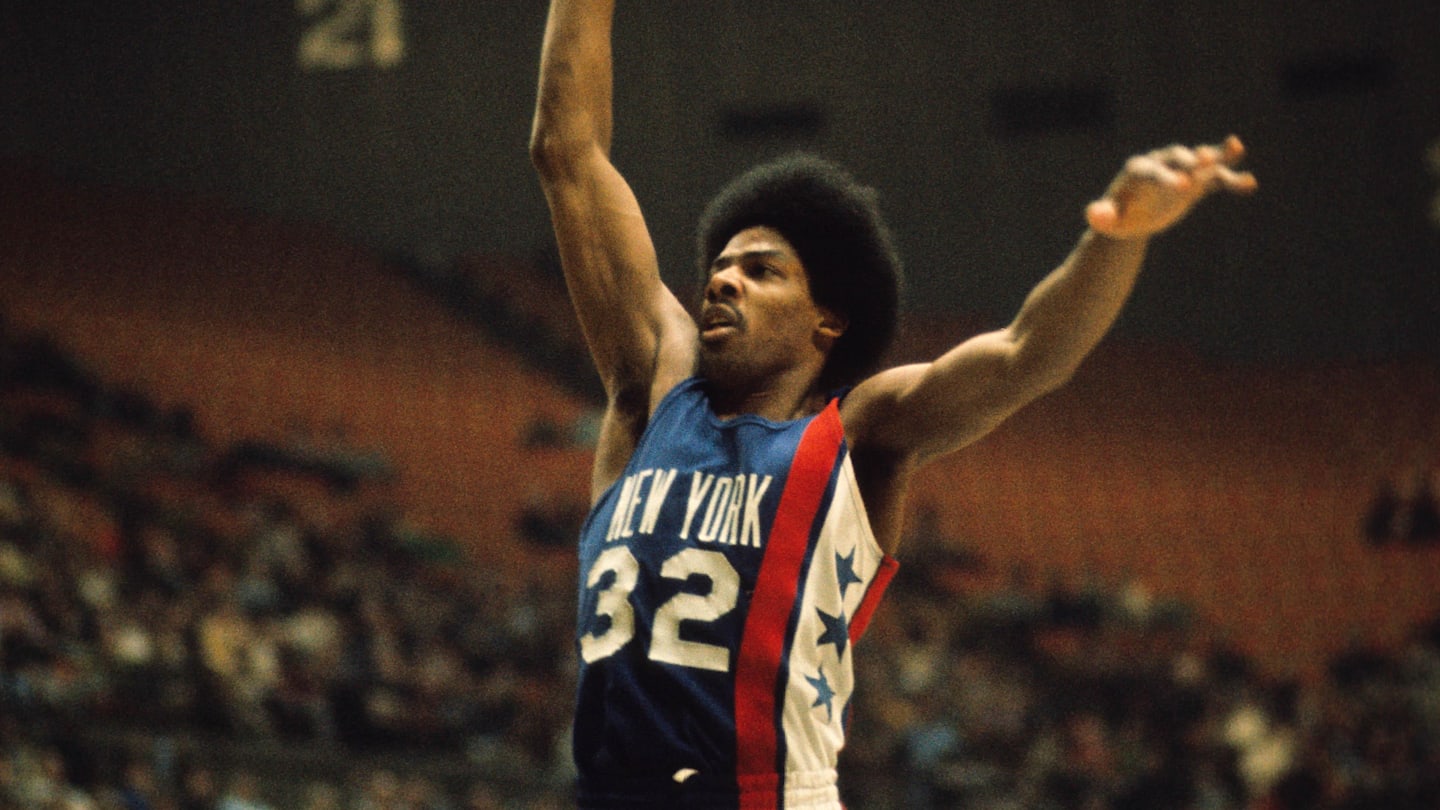NBA Fans React To Julius Erving #39 s Latest Instagram Post