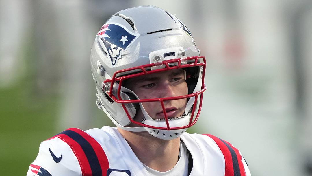 Feb 8, 2026; Santa Clara, CA, USA; New England Patriots quarterback Drake Maye (10) during halftime against the Seattle Seahawks in Super Bowl LX at Levi's Stadium. Mandatory Credit: Darren Yamashita-Imagn Images