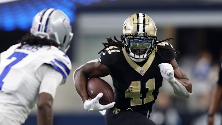 Sep 15, 2024; Arlington, Texas, USA; New Orleans Saints running back Alvin Kamara (41) runs against the Dallas Cowboys in the second half at AT&T Stadium. Mandatory Credit: Tim Heitman-Imagn Images