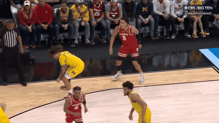 Michigan's Donaldson picks up his gum on defense