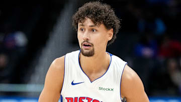 Cleveland Cavaliers v Detroit Pistons