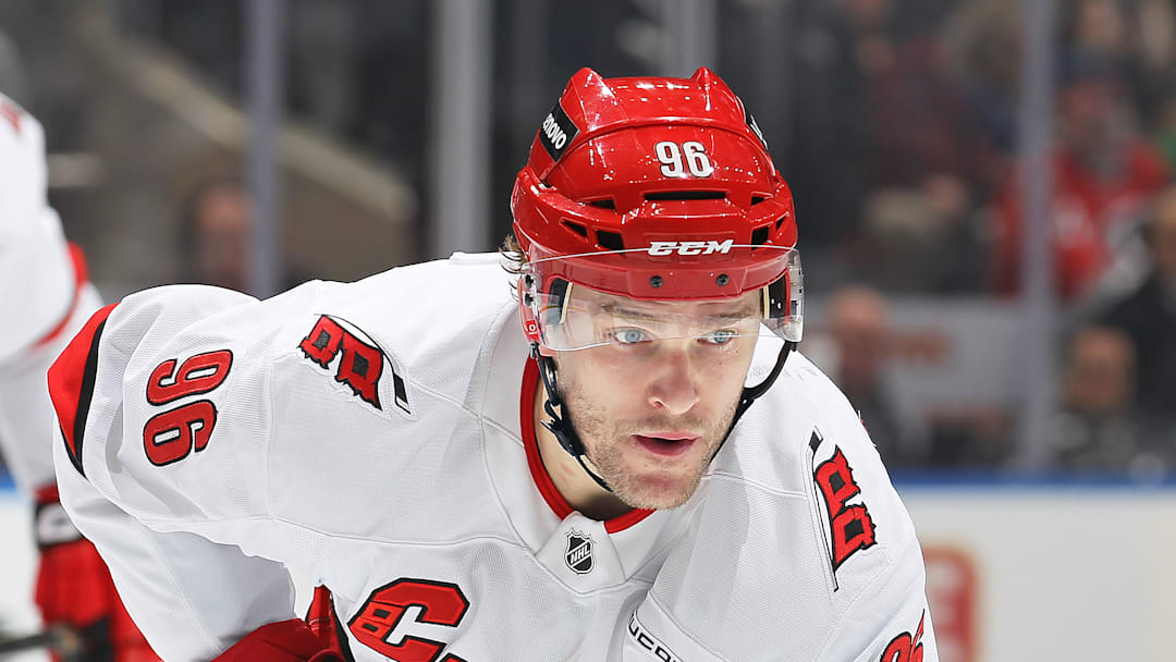 Carolina Hurricanes v Toronto Maple Leafs