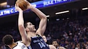 Memphis Grizzlies center Zach Edey has put up huge numbers since recovering from a head knock suffered against the Denver Nuggets last week and may be a great longshot worth backing for numerous NBA individual awards.