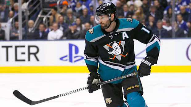 Anaheim Ducks forward Ryan Kesler