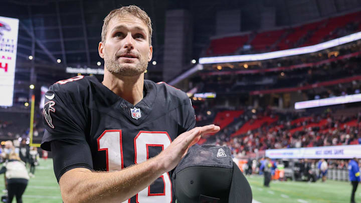 Atlanta Falcons quarterback Kirk Cousins celebrates after a victory over the Los Angeles Rams at Mercedes-Benz Stadium. 