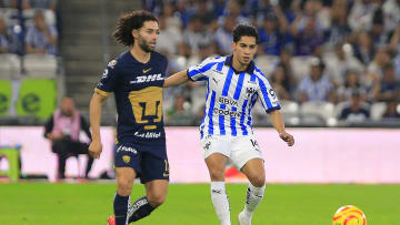 Monterrey v Pumas UNAM 