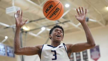 Perry's Bruce Branch dunks the ball during practice at Perry High School gym on Nov. 13, 2024, in Gilbert.