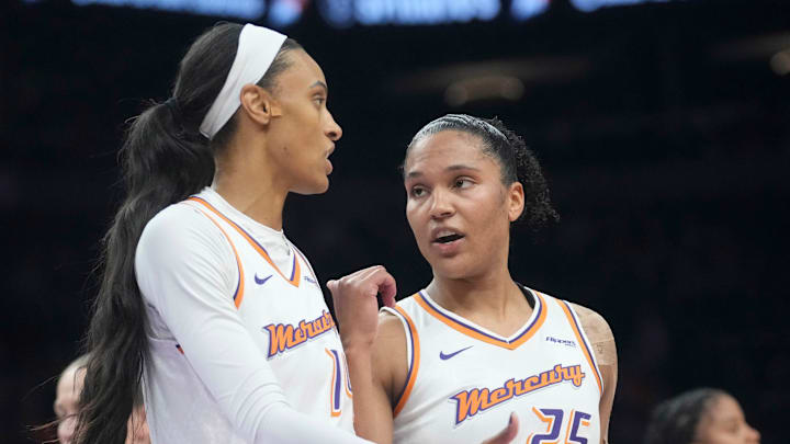Phoenix Mercury forwards DeWanna Bonner (14) and Alyssa Thomas (25) talk during the second quarter against the Connecticut Sun at PHX Arena on Aug. 5, 2025, in Phoenix.