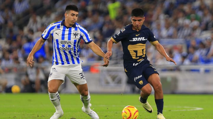 Monterrey v Pumas UNAM 