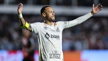 Neymar voudrait revenir au Barça cet été.