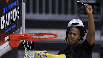 Mar 14, 2021; Indianapolis, Indiana, USA; Illinois Fighting Illini guard Ayo Dosunmu (11) celebrates