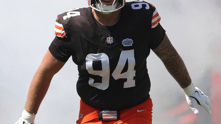Cleveland Browns defensive tackle Mason Graham