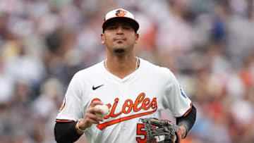 Baltimore Orioles infielder Luis Vázquez